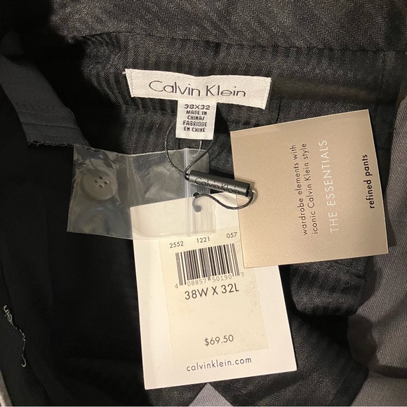 👖✨ NWT Men’s Calvin Klein Dress Pants 38x32✨👖 - Picture 2 of 4